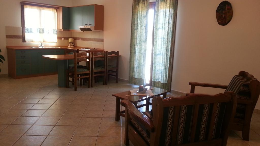 דירות Kondoliánika Cerigo House מראה חיצוני תמונה